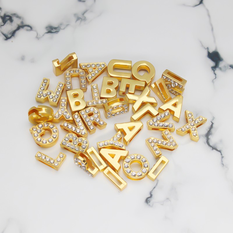 Embroidery Charm - 50 pezzi/lotto Lettere scorrevoli con strass,