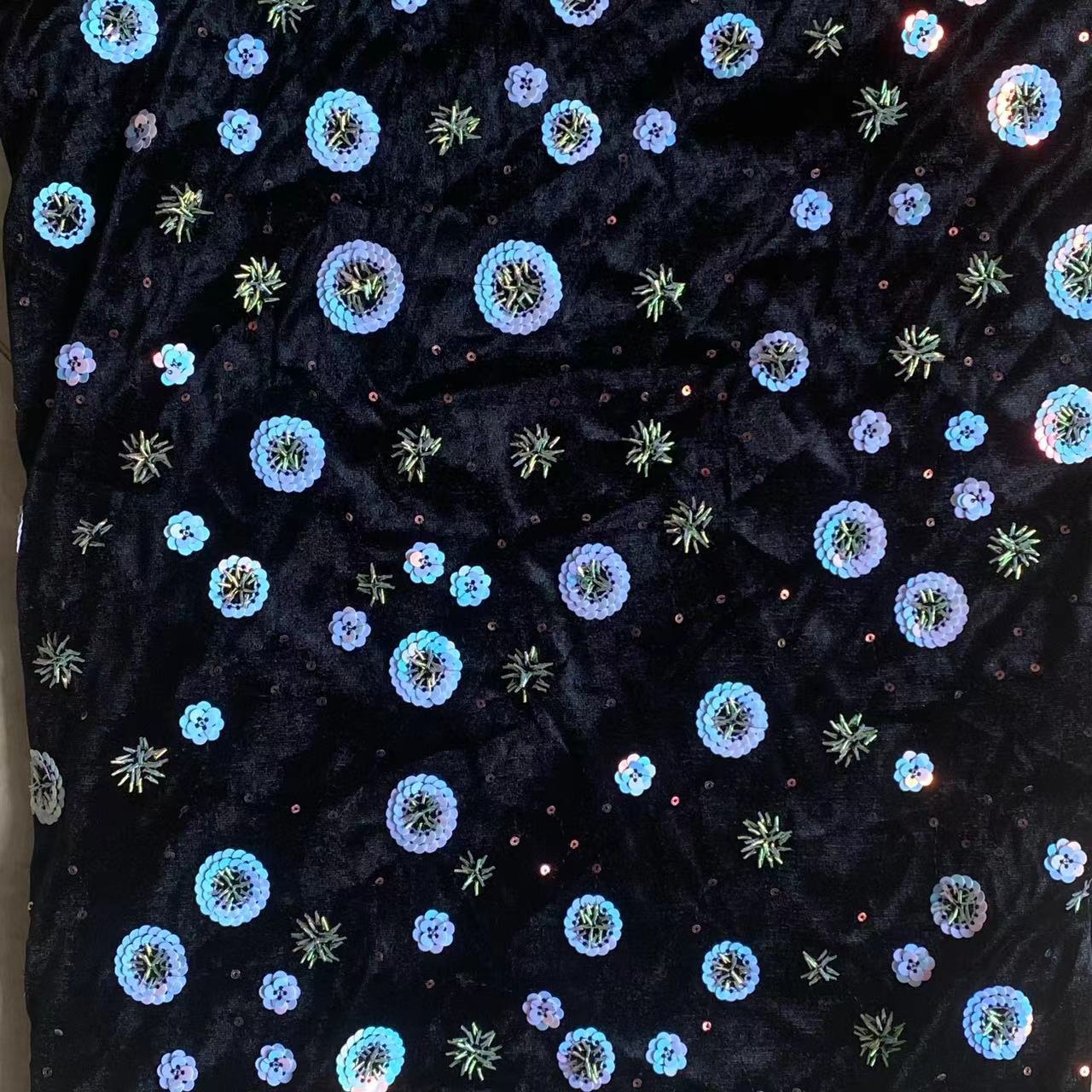 Rotoli di velluto tubi di perl - Velvet Fabric Embroidery recensione e prezzo