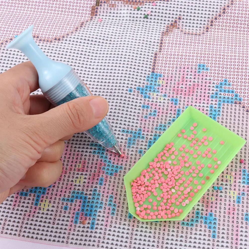 Penna a Forma di Vaso per Rica - Embroidery X Stitch recensione e prezzo