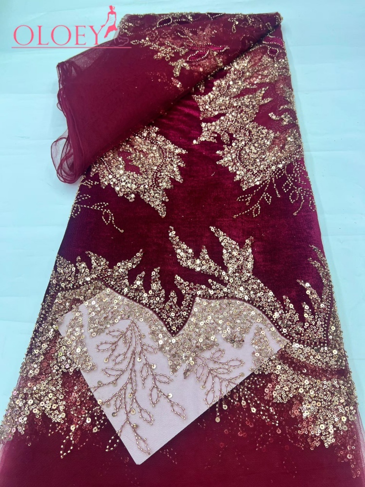 Ultimo Tessuto in Pizzo Vellut - Velvet Fabric Embroidery recensione e prezzo