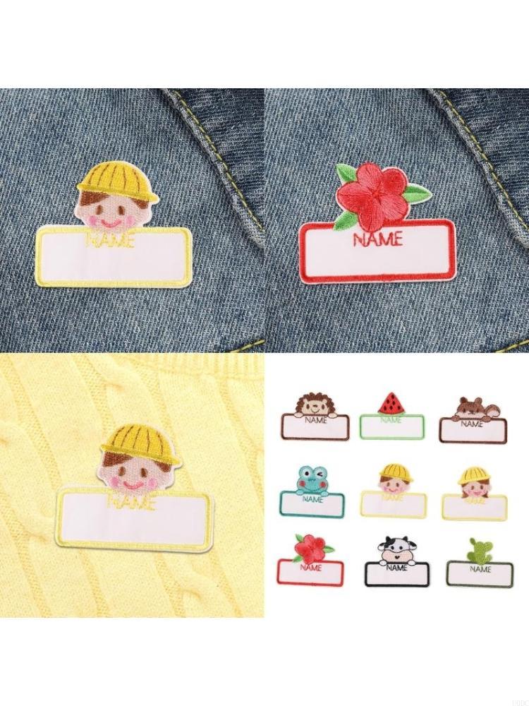Toppe con ricamato 9 pezzi Ade - Embroidery Names recensione e prezzo