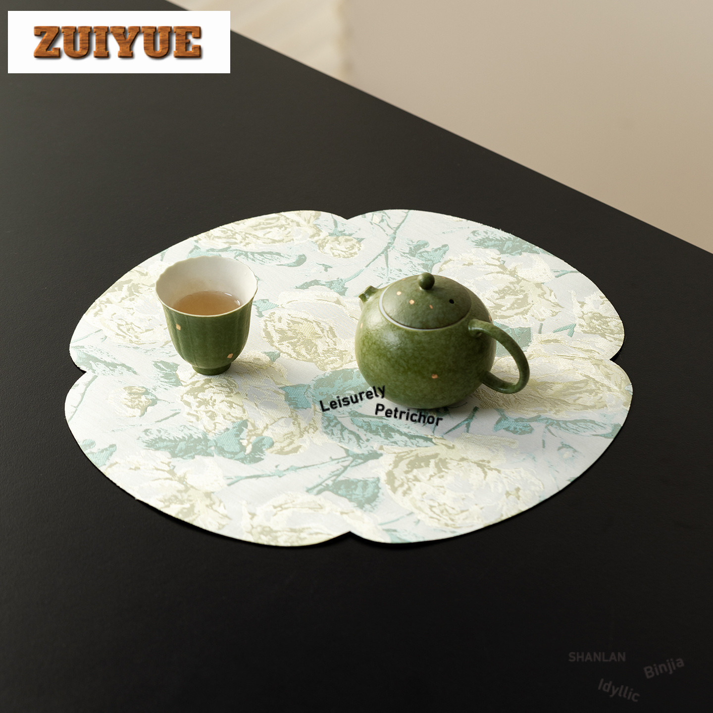 Tappetini da tè con ricamo in  - Embroidery Cloth recensione e prezzo