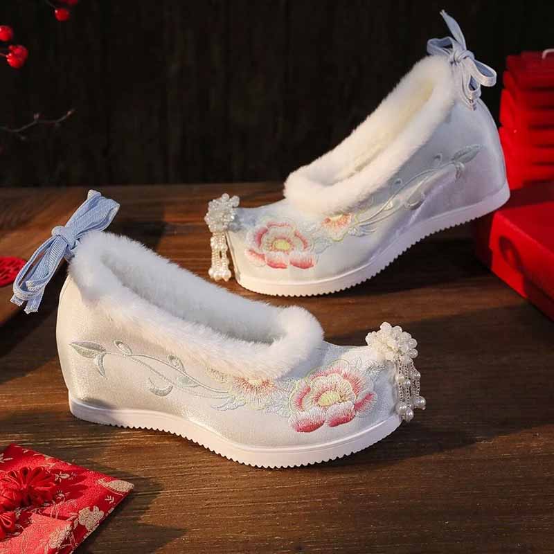 Taglie forti da donna 41 #   S - Embroidery Cloth recensione e prezzo