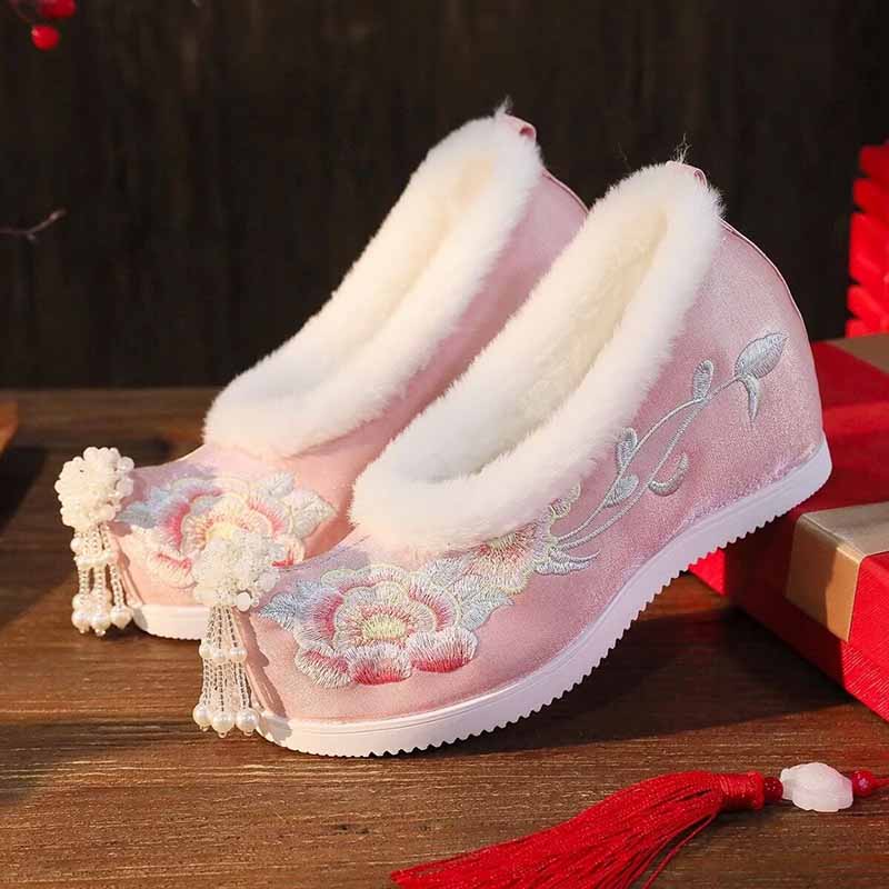 Taglie forti da donna 41 #   S - Embroidery Cloth recensione e prezzo