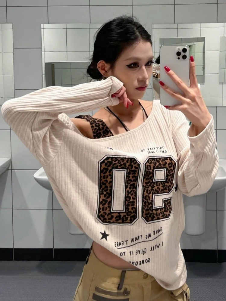 T-Shirt con Stampa Leopardata  - Embroidery Print recensione e prezzo