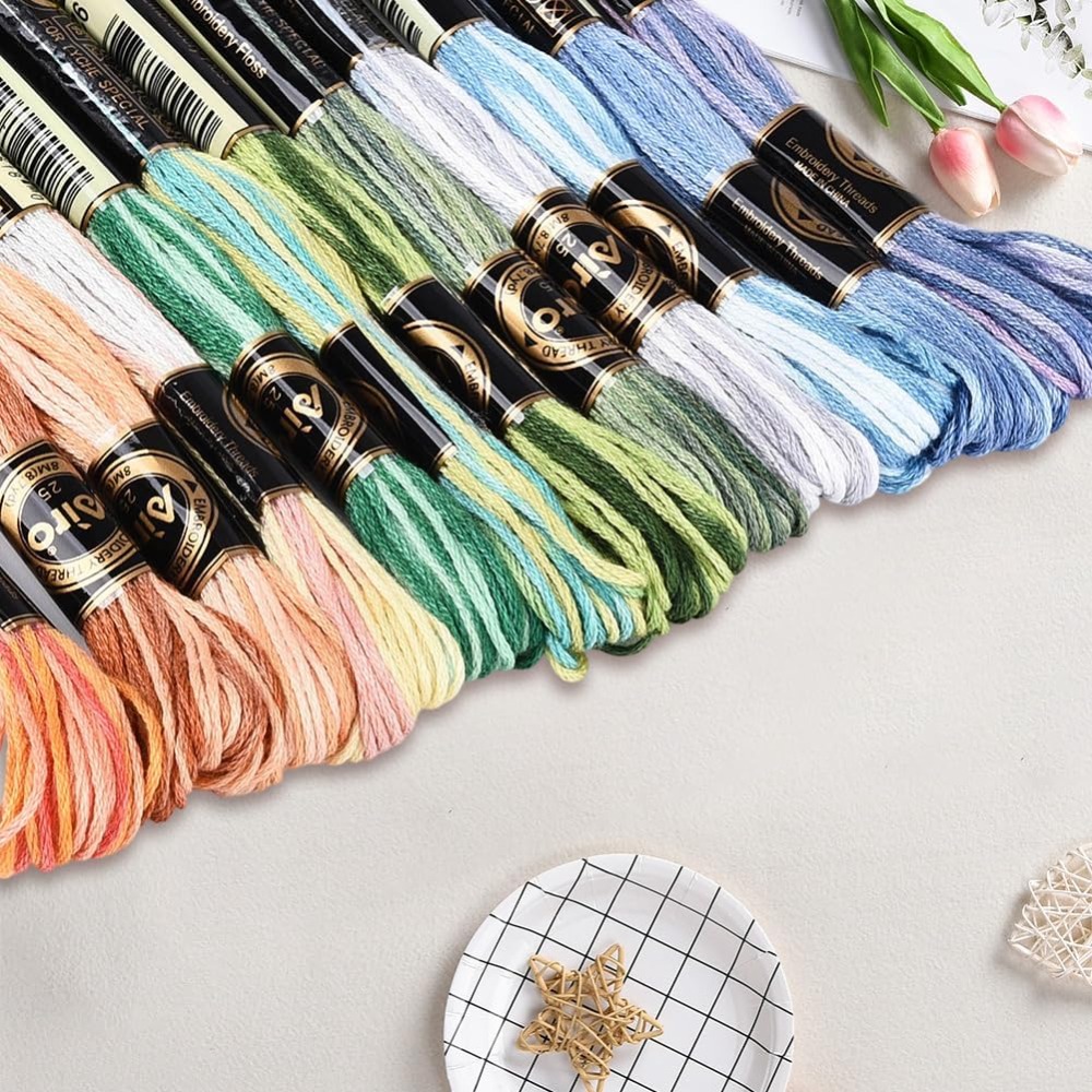 12 Gomitoli 105 Iarde Filo da  - Embroidery X Stitch recensione e prezzo
