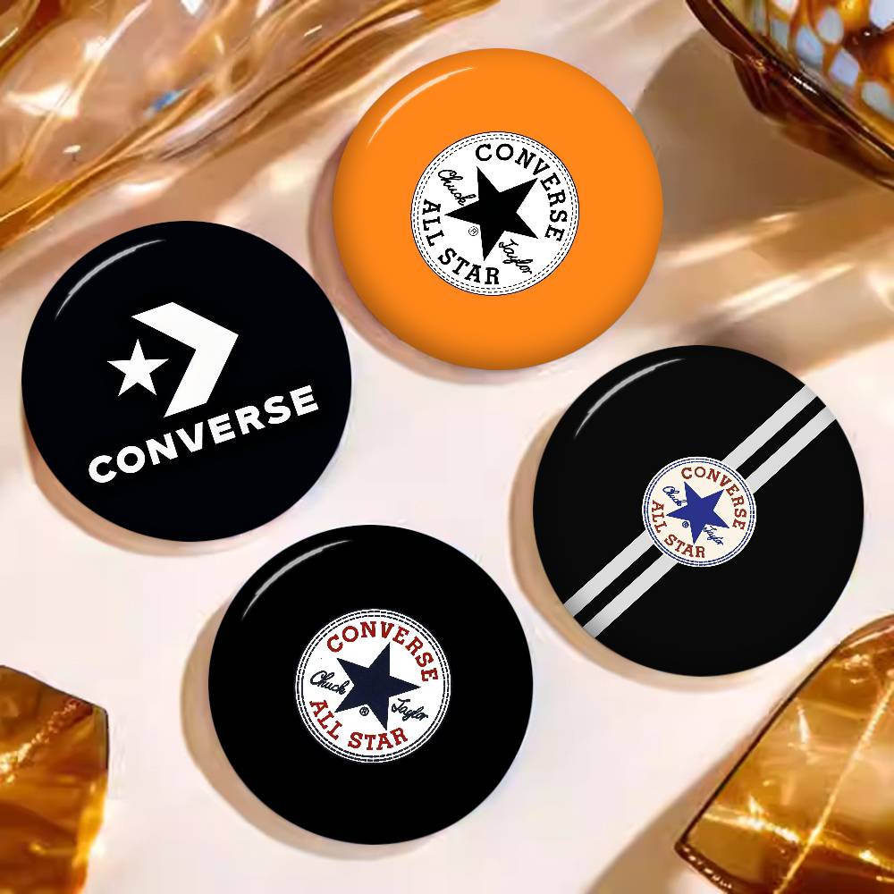 C-CONVERSE Spilla alla moda mo - Embroidery Converse recensione e prezzo