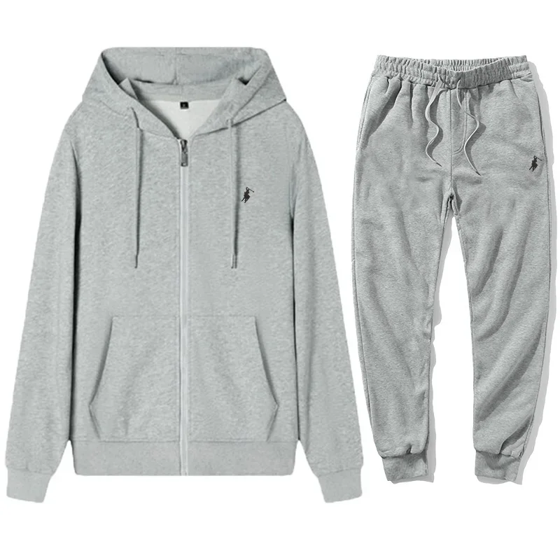 Completo Sportivo Uomo 2026: F - Embroidery Print recensione e prezzo