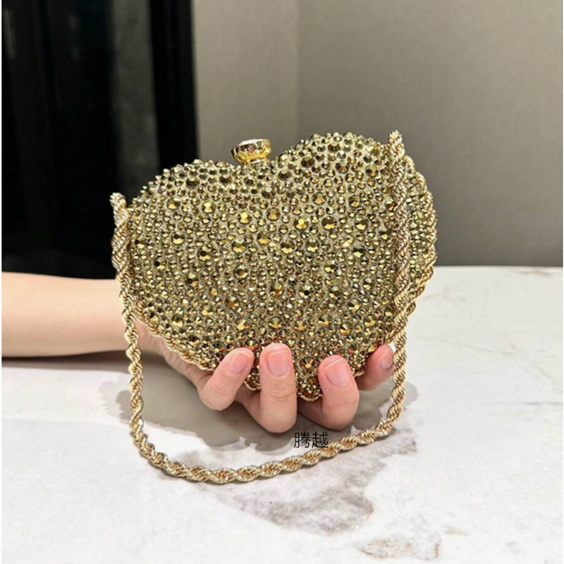 Love Diamond Bag Borse a traco - Embroidery Design Love recensione e prezzo