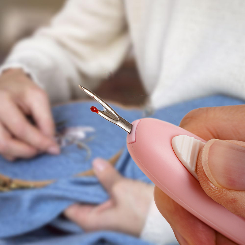 Ripper per giunture con infila - Embroidery Removal Tool recensione e prezzo