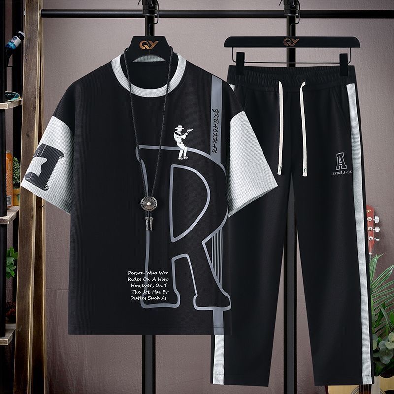 Completo Sportivo Estivo da Uo - Embroidery Print recensione e prezzo