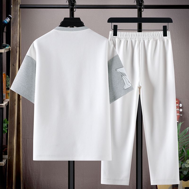 Completo Sportivo Estivo da Uo - Embroidery Print recensione e prezzo