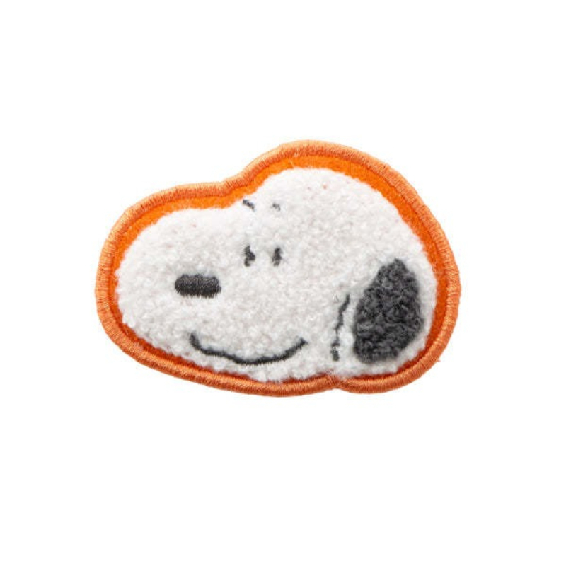 Simpatico Distintivo Ricamato  - Embroidery Stitches recensione e prezzo