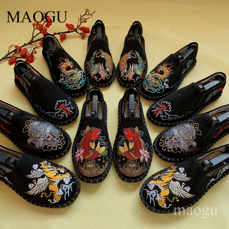 Scarpe Unisex in Stile Cinese  - Embroidery Stitches recensione e prezzo