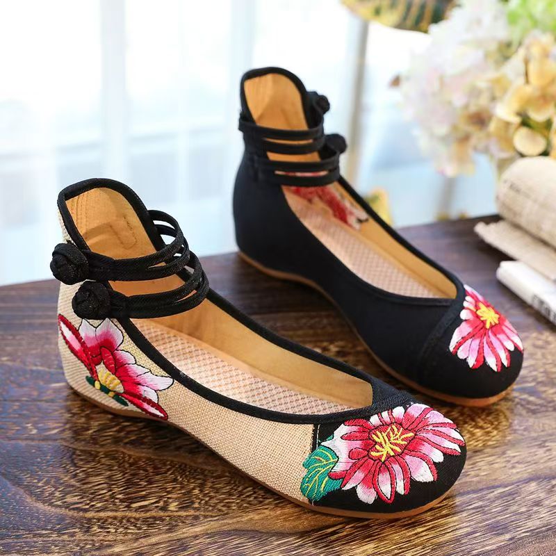 Scarpe da donna con zeppa in t - Embroidery Cloth recensione e prezzo